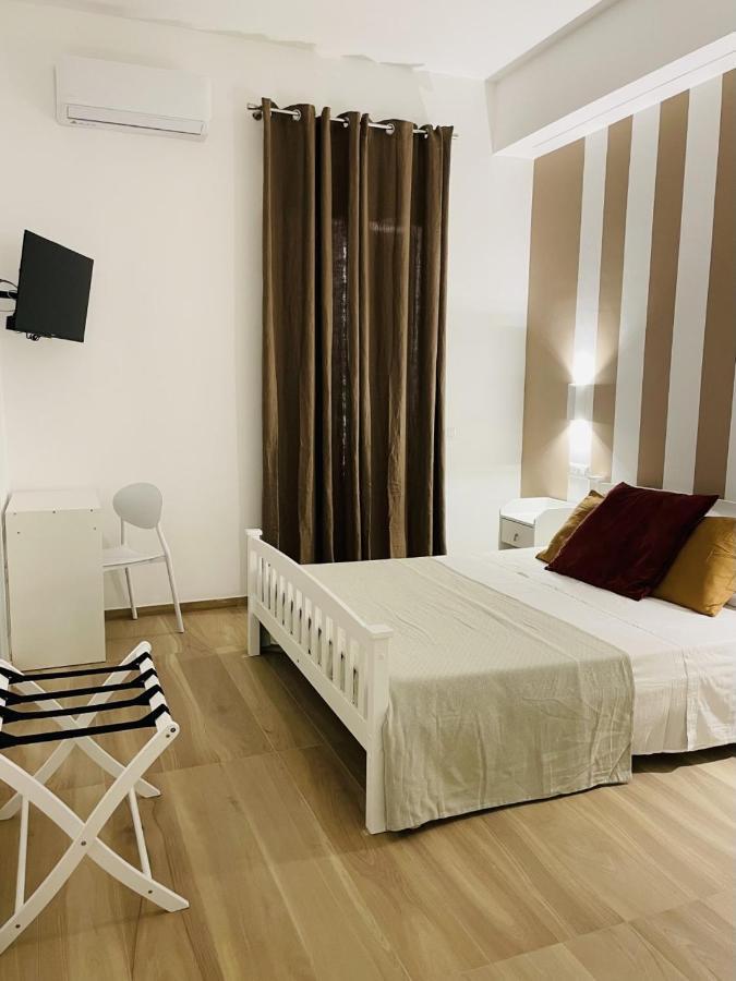 La Titina Sella Hotel Bari Kültér fotó