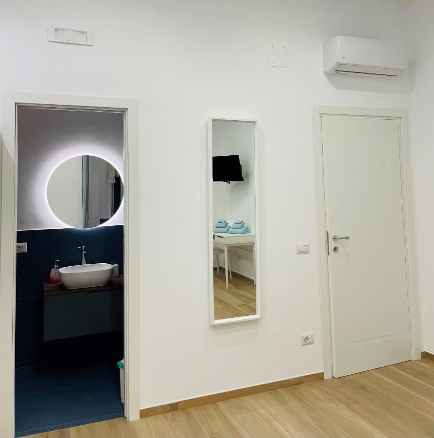 La Titina Sella Hotel Bari Kültér fotó
