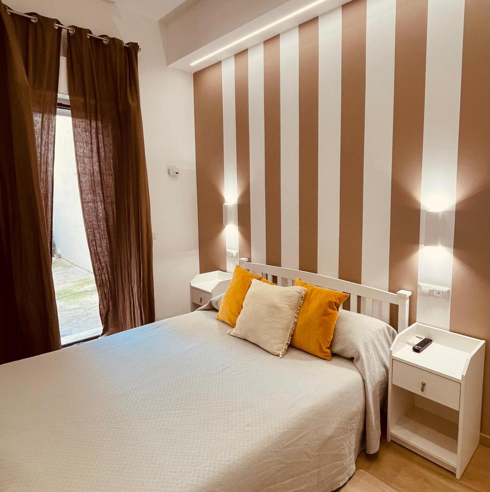 La Titina Sella Hotel Bari Kültér fotó